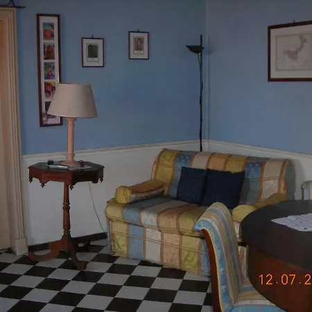 Charming, Central Attic Apartment Catania
